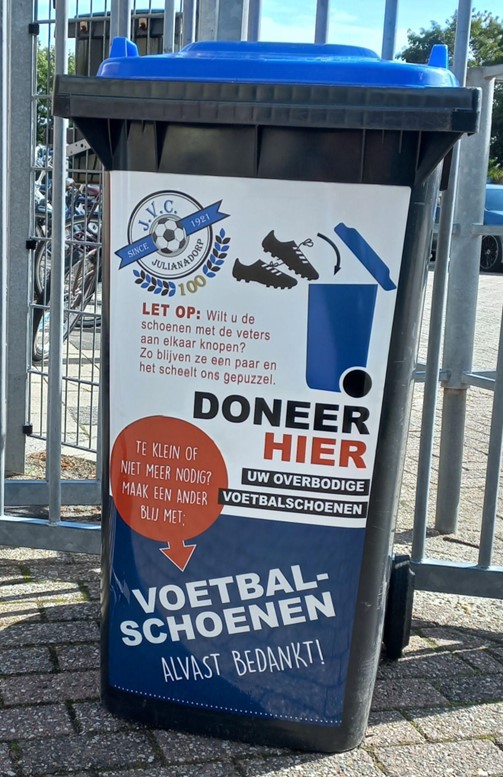ACTIE &quote;Gratis 'tweedekans' voetbalschoenen&quote;